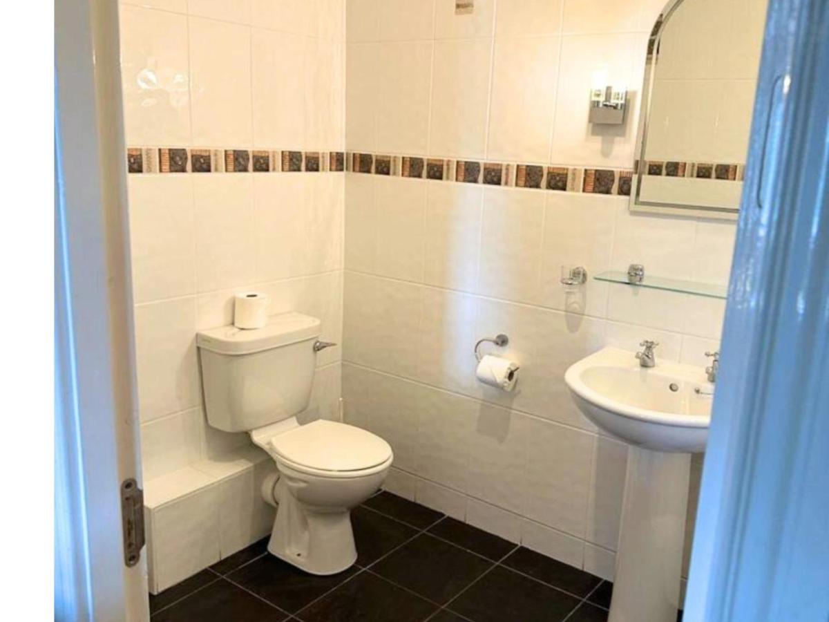 Spacious 2 Bedroom Apartment In Killarney Eksteriør billede