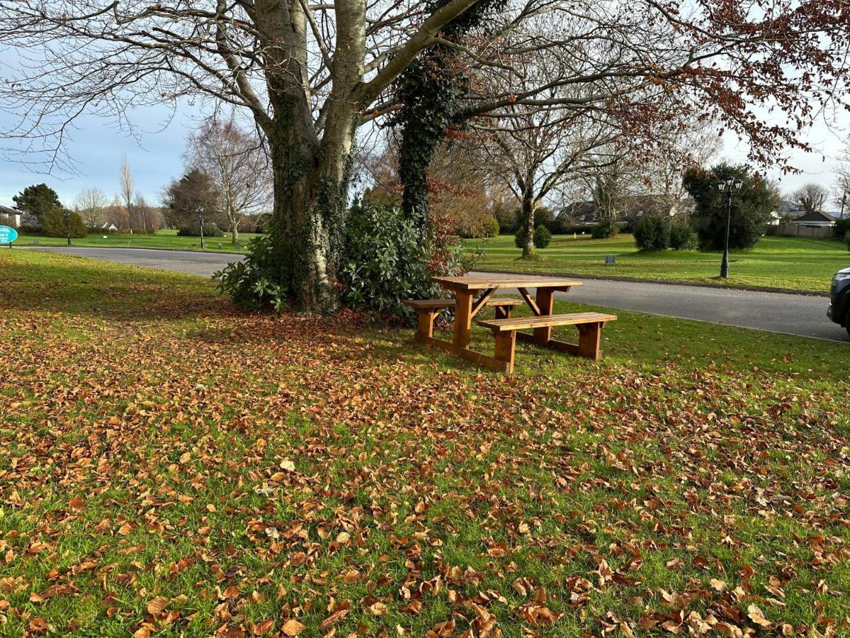 Spacious 2 Bedroom Apartment In Killarney Eksteriør billede