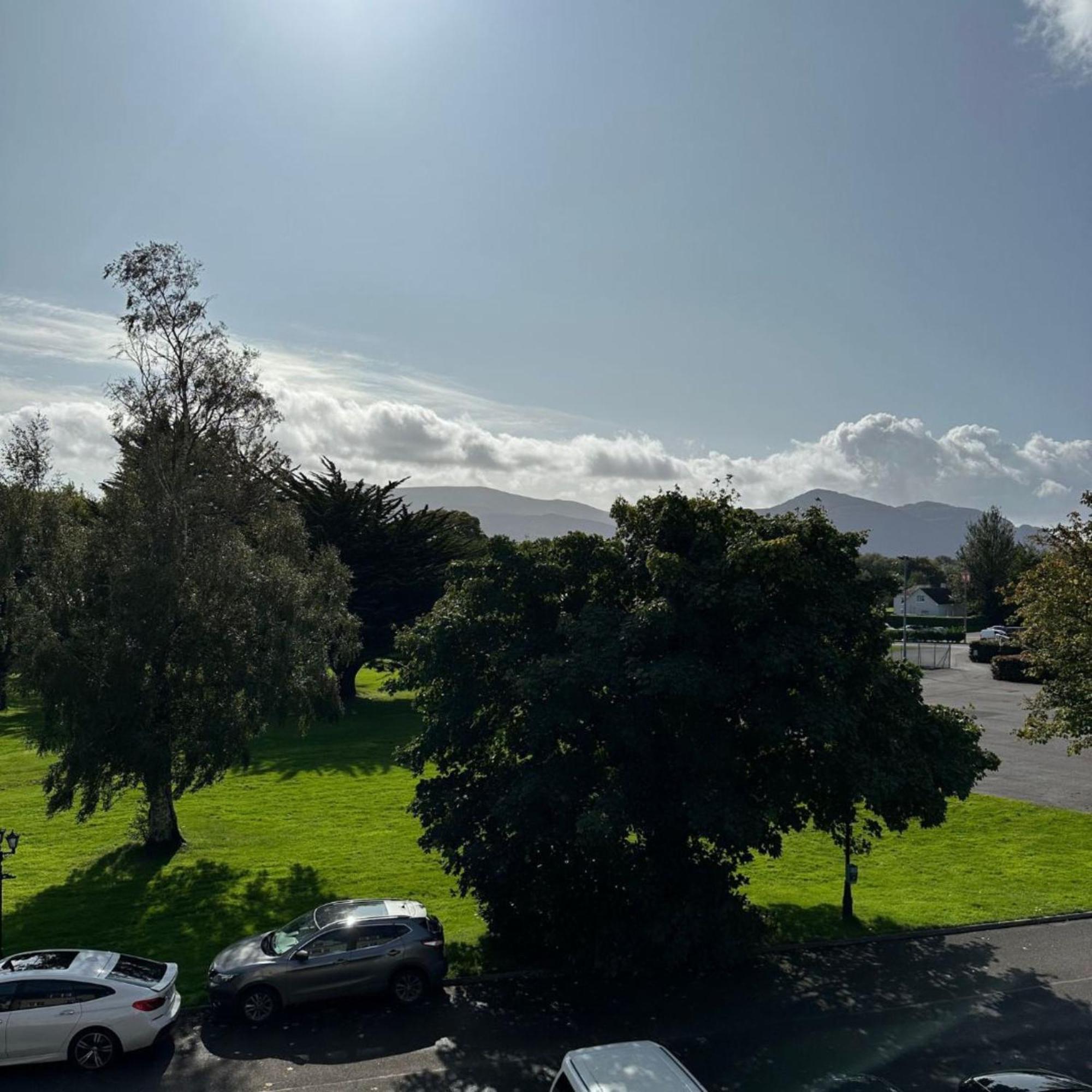 Spacious 2 Bedroom Apartment In Killarney Eksteriør billede