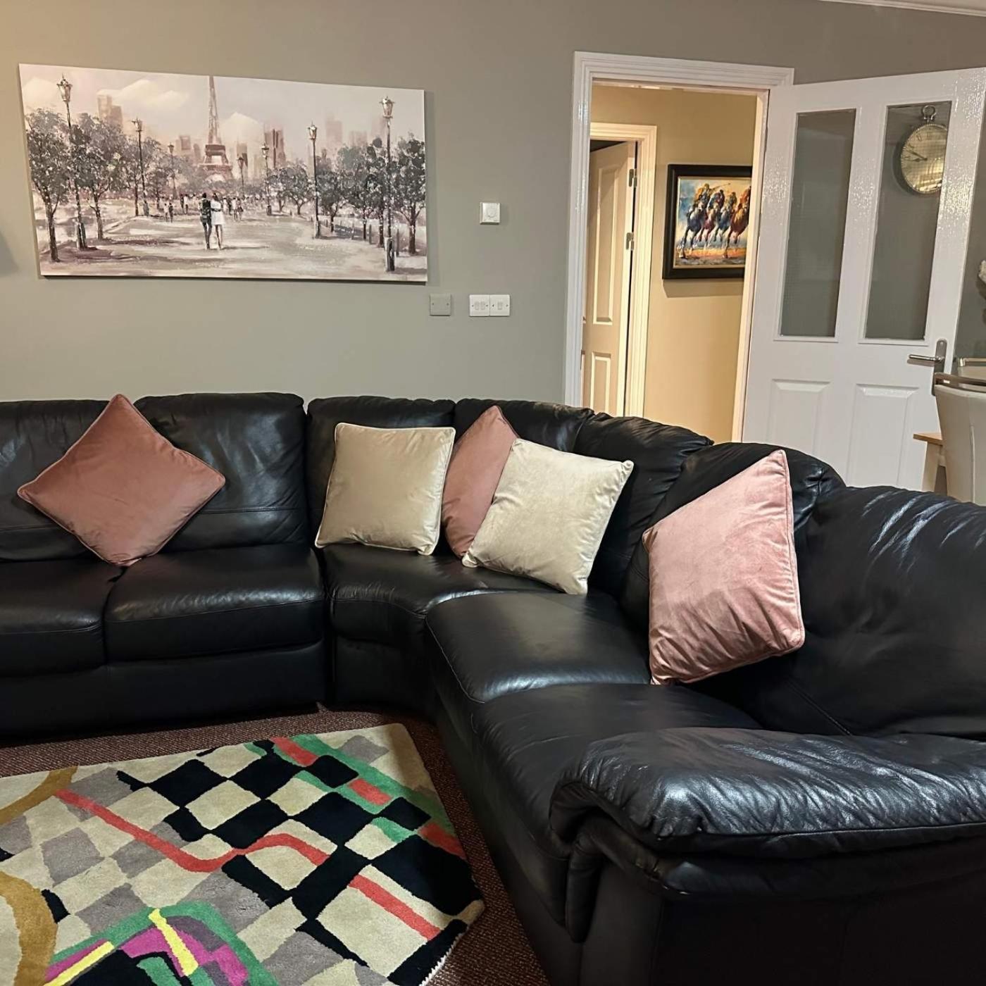 Spacious 2 Bedroom Apartment In Killarney Eksteriør billede